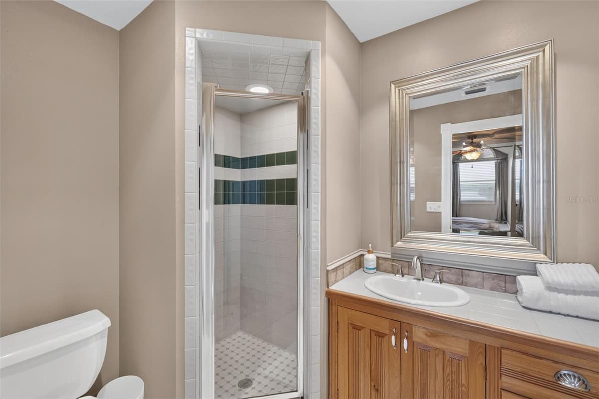22625 LAKE SENECA ROAD — photo 37 of 62