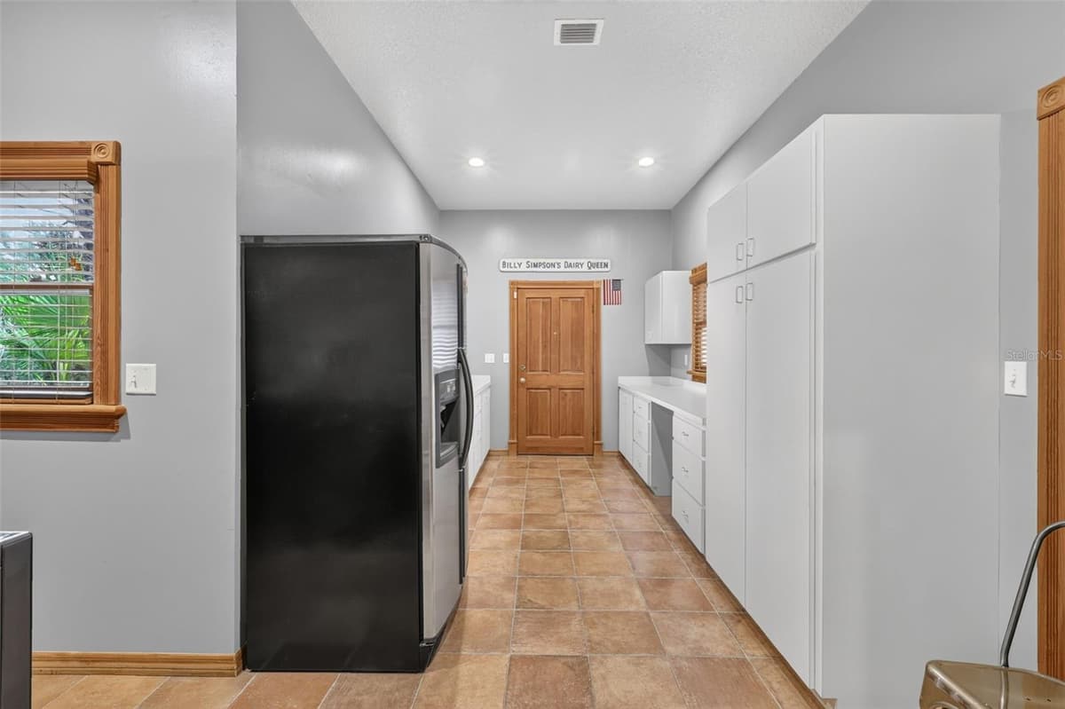 22625 LAKE SENECA ROAD — photo 38 of 62