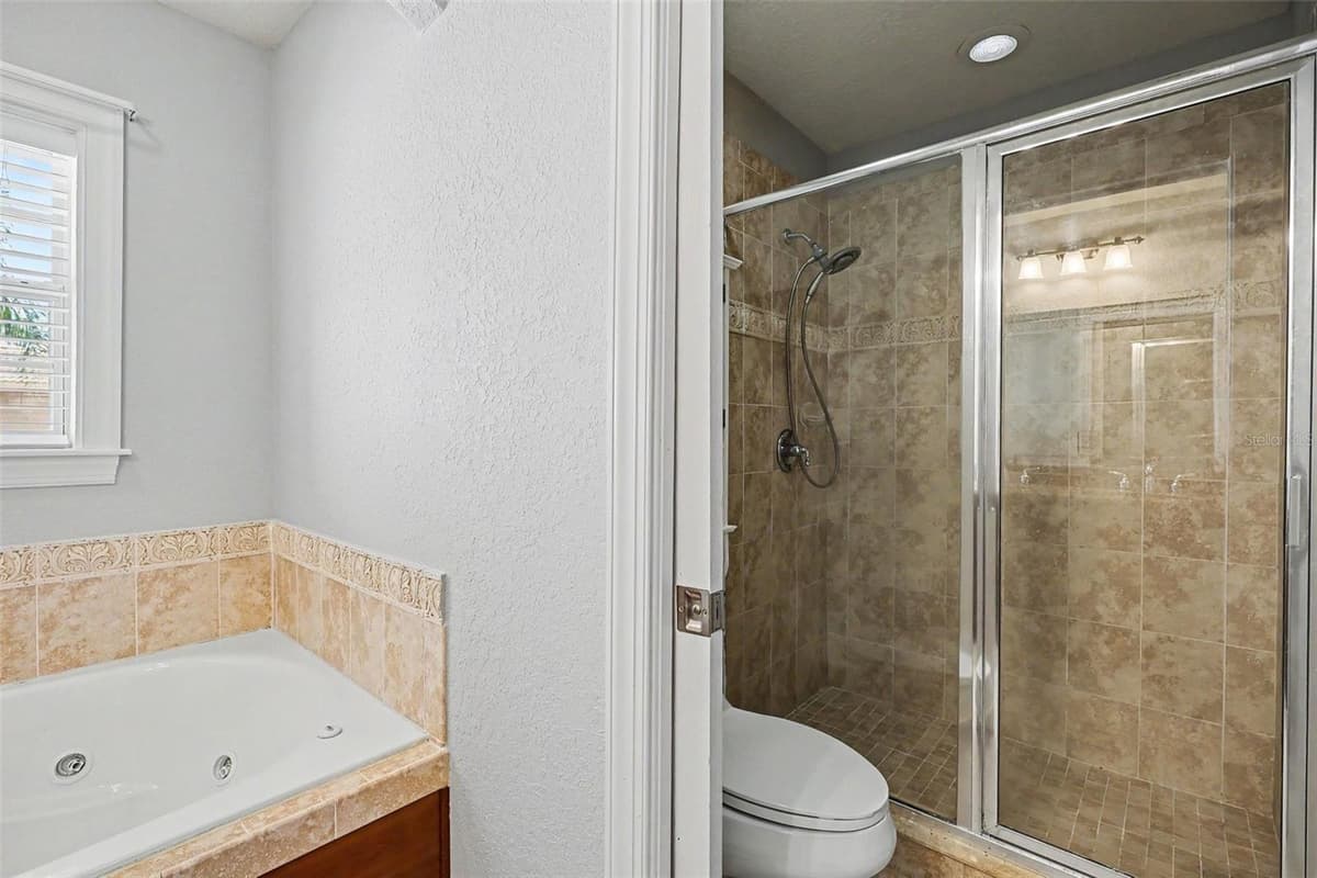 1380 ISABELLA DRIVE — photo 23 of 30