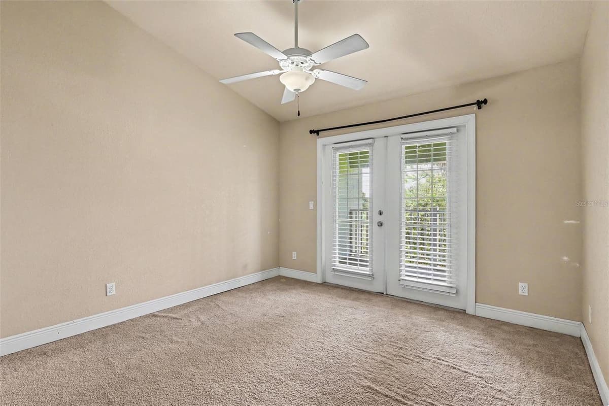 1380 ISABELLA DRIVE — photo 15 of 30