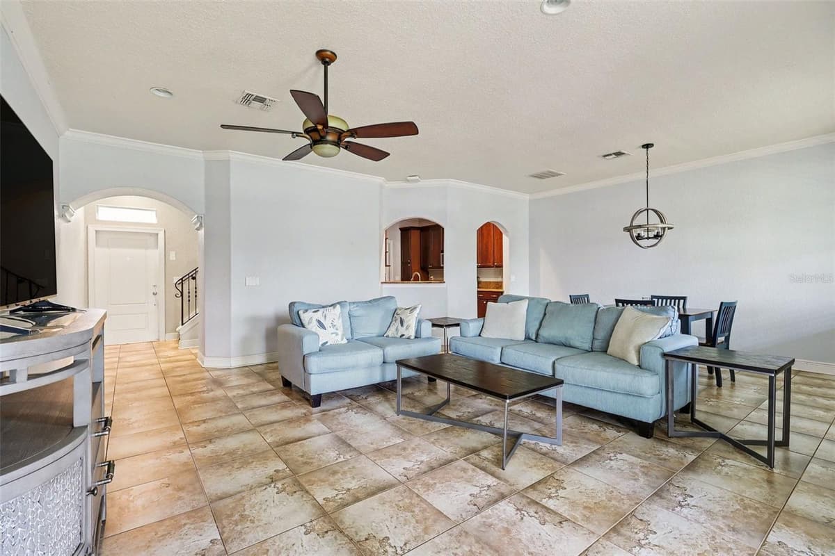 1380 ISABELLA DRIVE — photo 5 of 30
