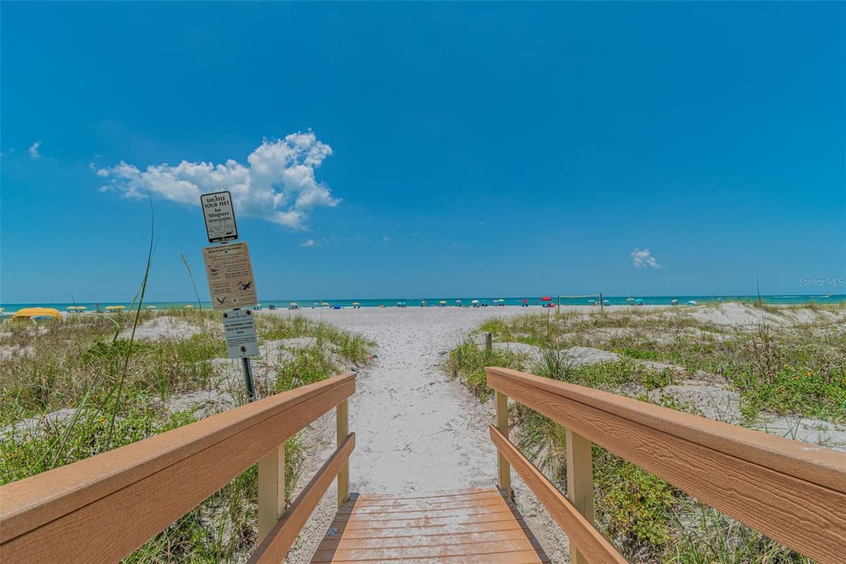 12000 GULF BOULEVARD — photo 55 of 64