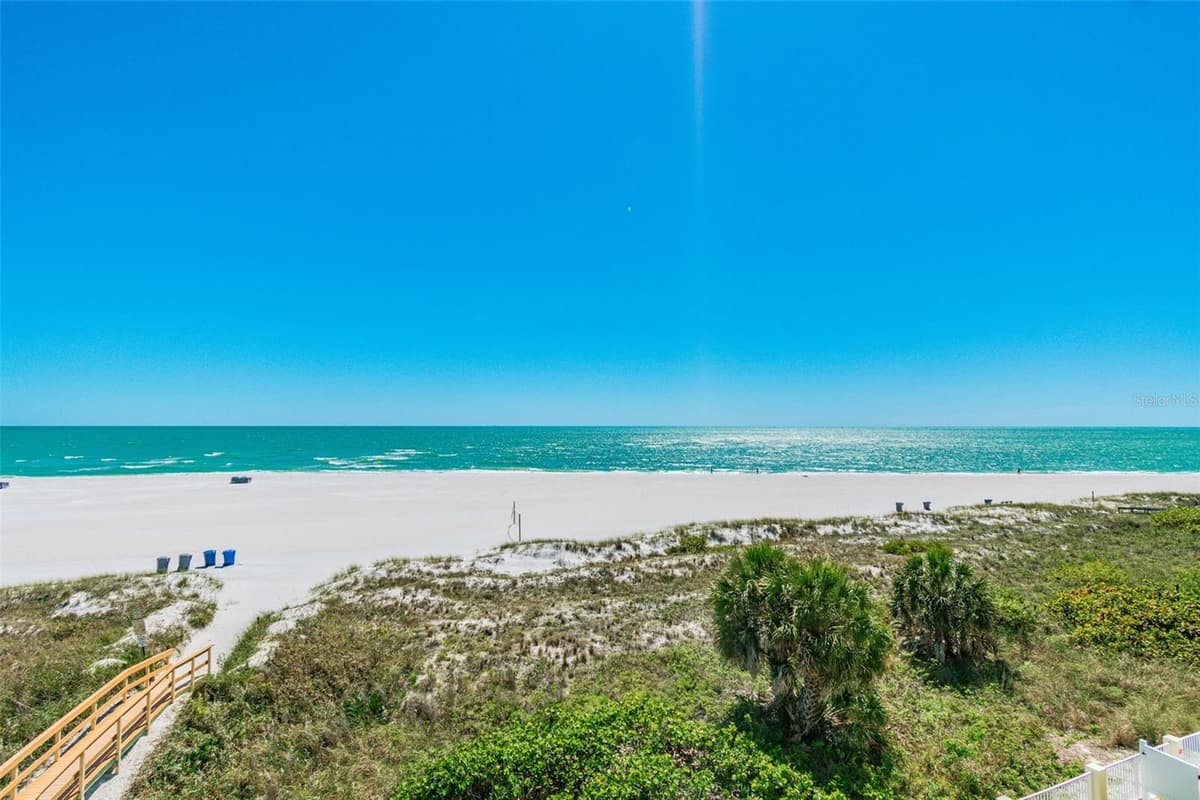 12000 GULF BOULEVARD — photo 59 of 64