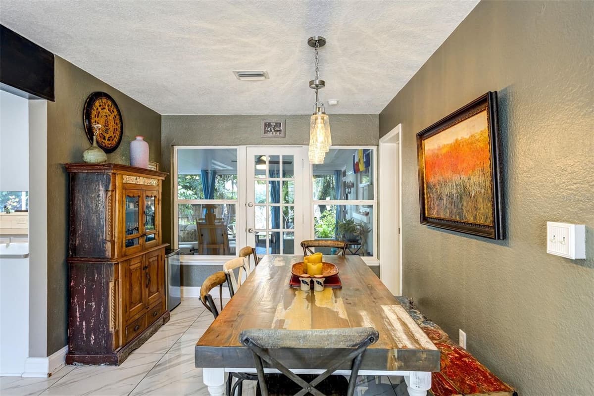 326 MEHLENBACHER ROAD — photo 10 of 31