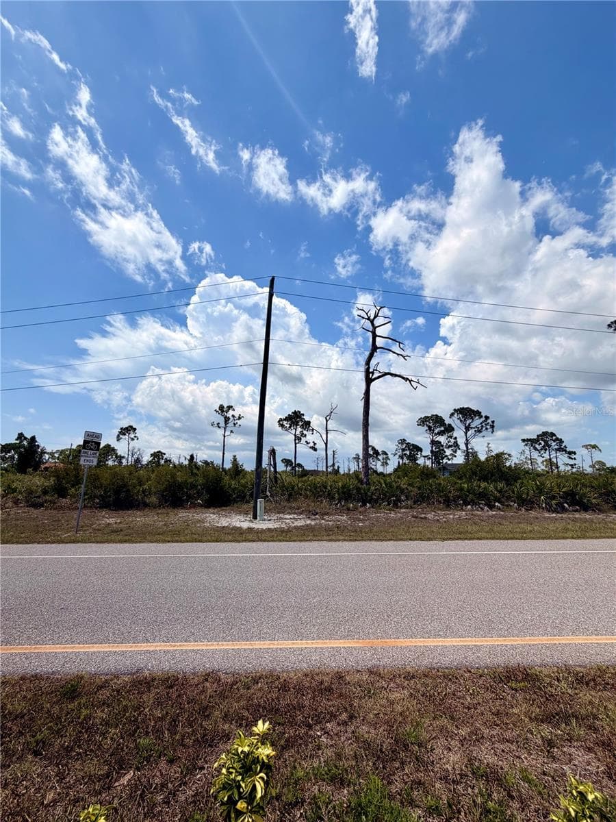 6 HARNESS ROAD — photo 1 of 10