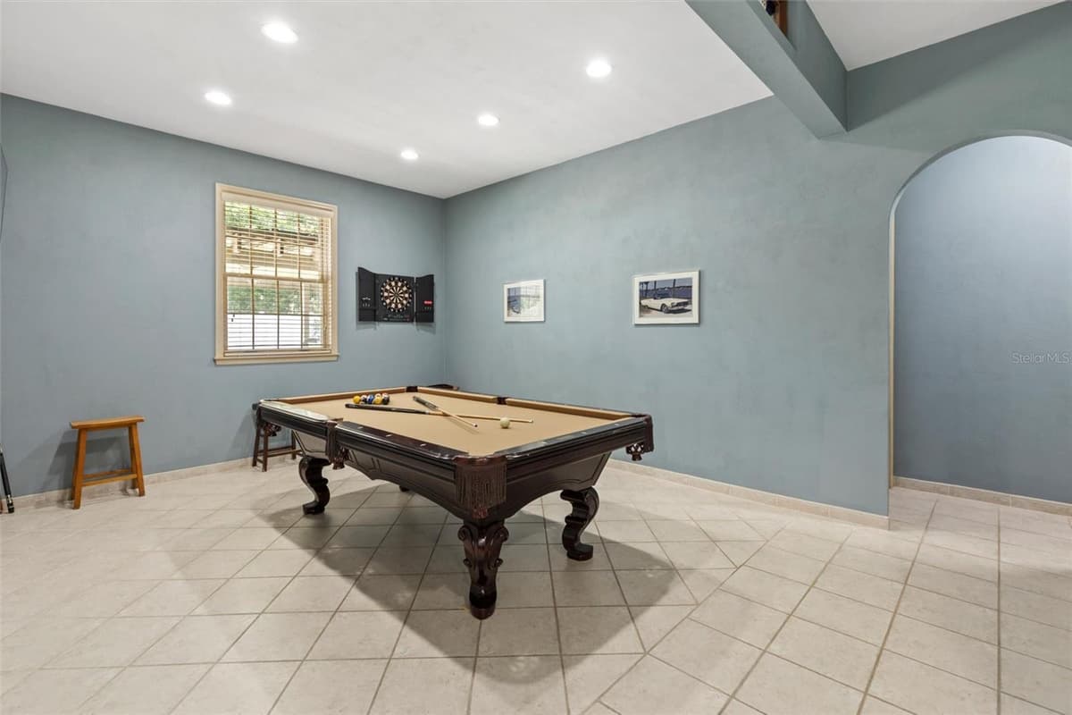 713 ERNEST DRIVE — photo 33 of 100