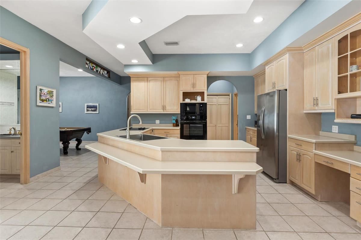 713 ERNEST DRIVE — photo 21 of 100