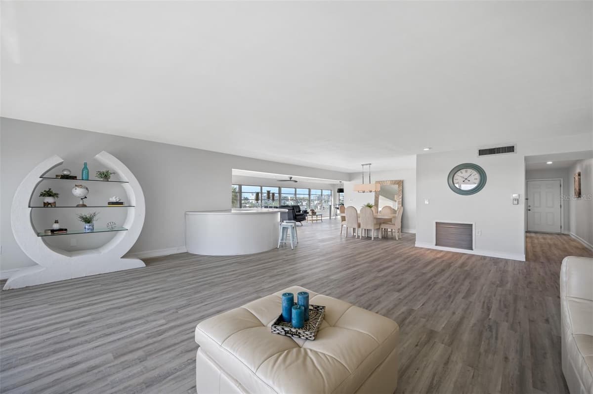 6363 GULF WINDS DRIVE — photo 21 of 58