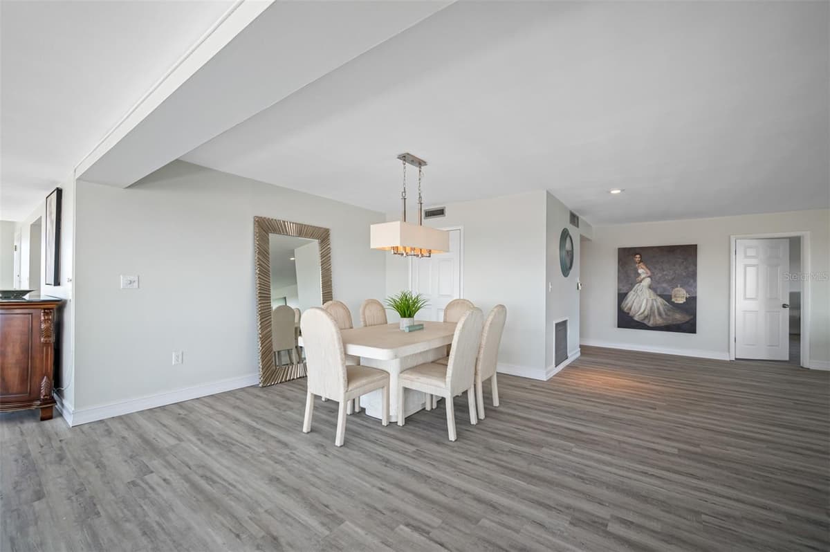 6363 GULF WINDS DRIVE — photo 16 of 58