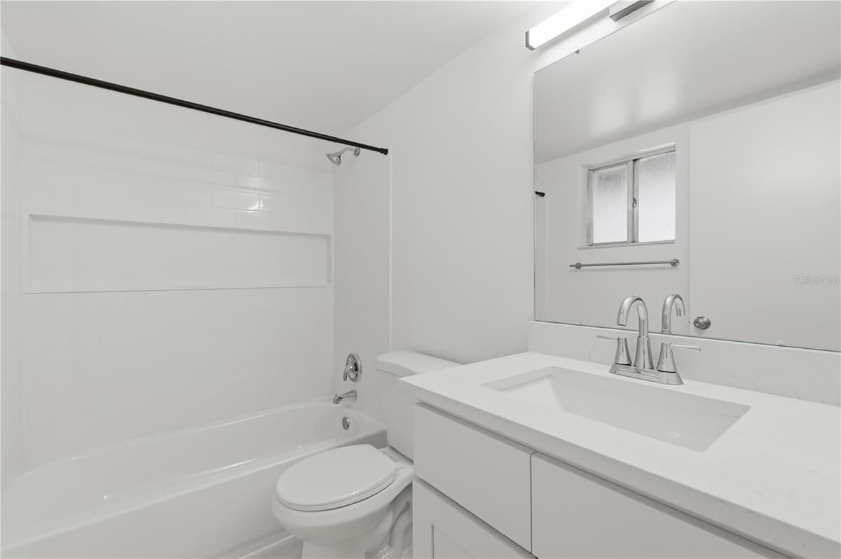 1100 TURNER STREET — photo 5 of 8