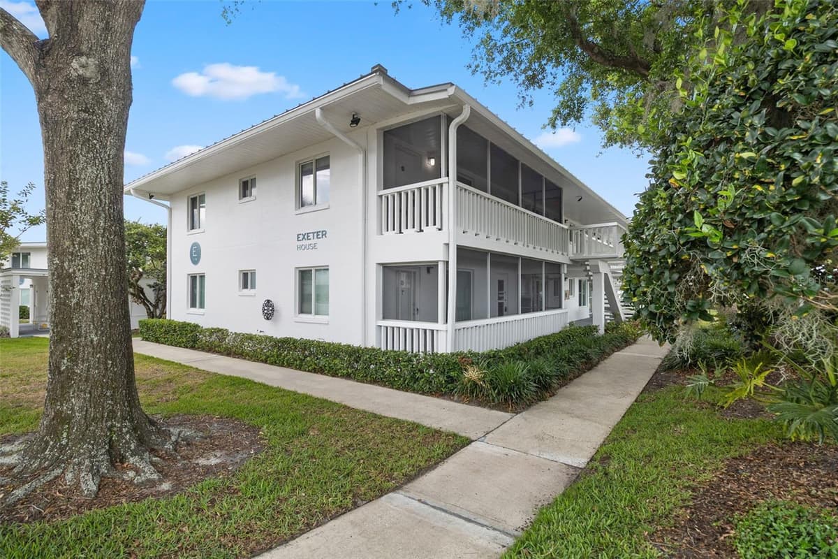 1140 ORLANDO AVENUE — photo 1 of 25
