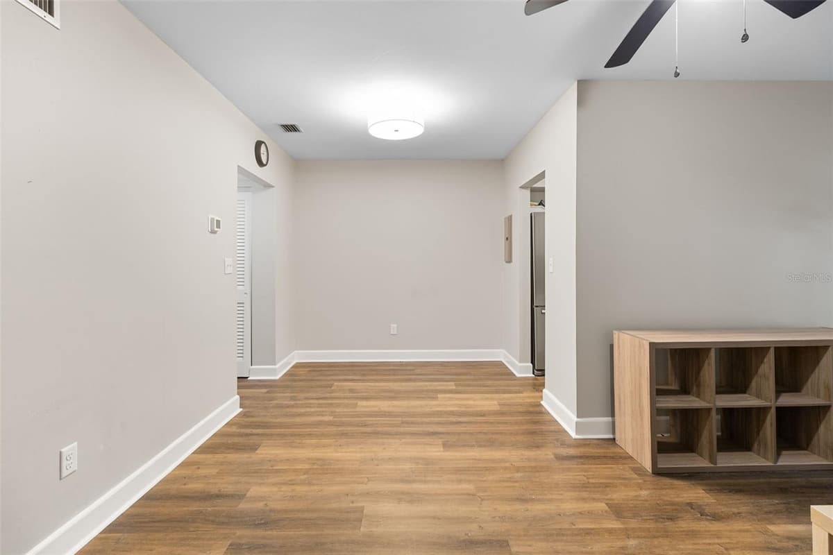 1140 ORLANDO AVENUE — photo 10 of 25