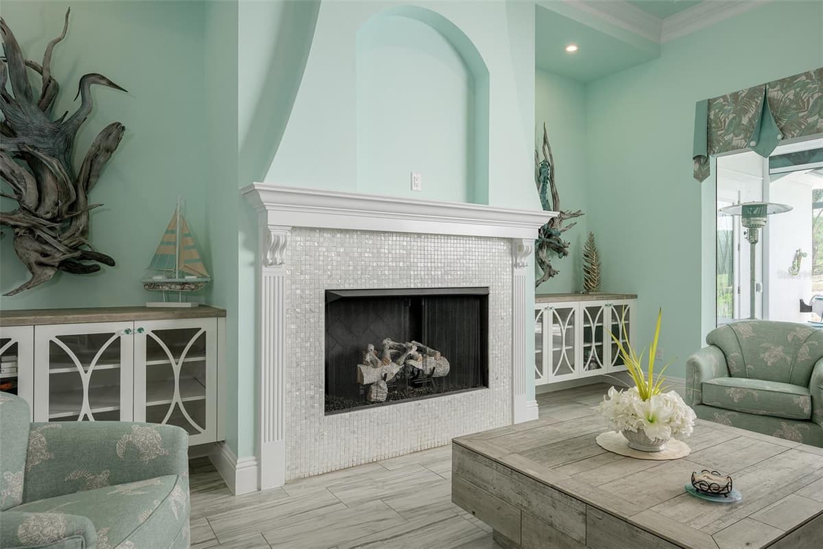 1025 SUDBURY LANE — photo 19 of 88