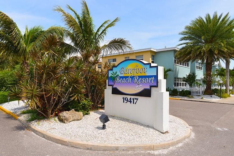 19417 GULF BOULEVARD — photo 1 of 15