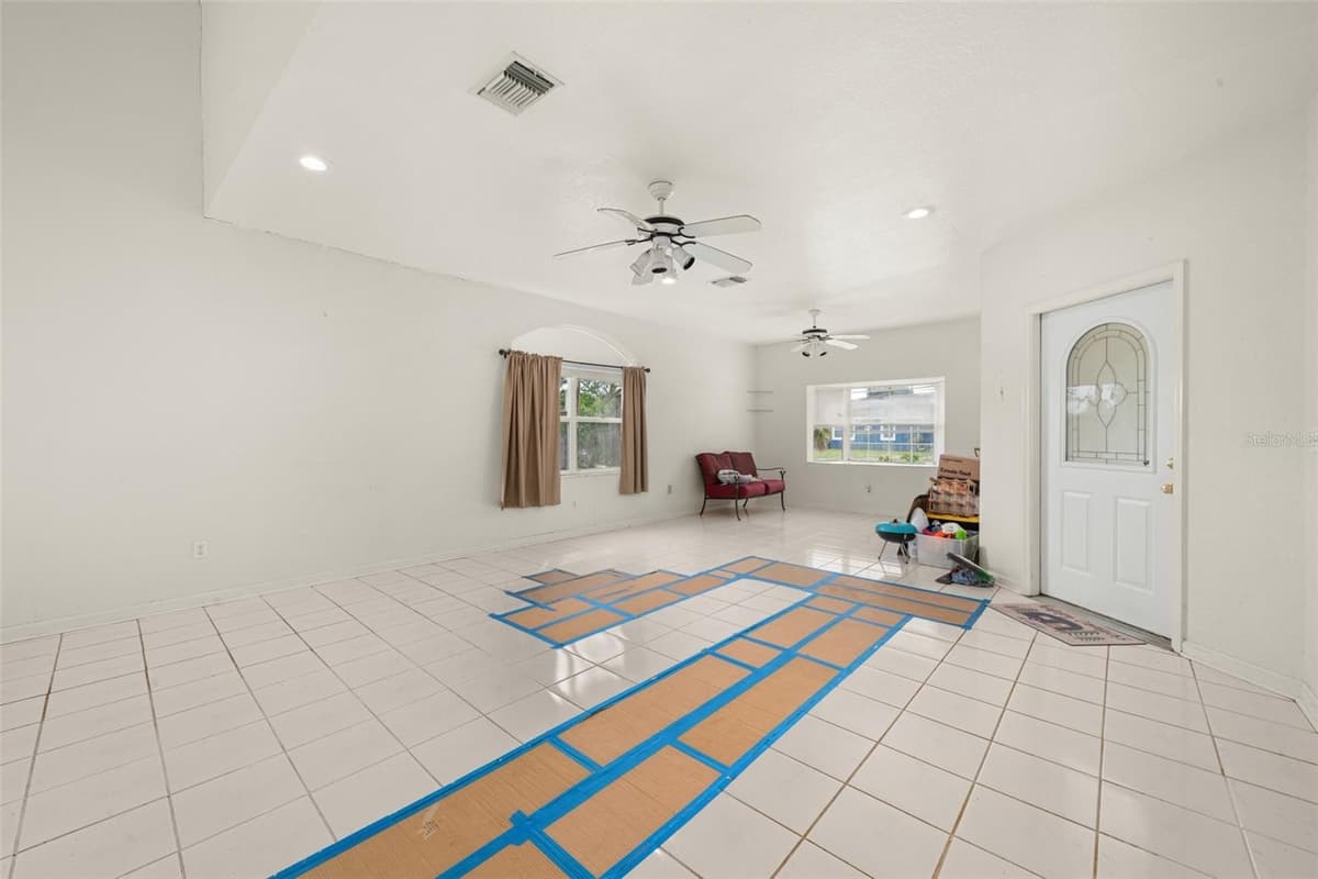 3077 SCORALICK ROAD — photo 5 of 48