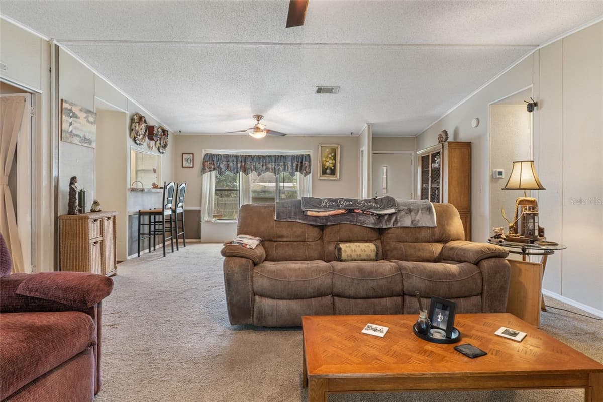 7927 CYPRIAN COURT — photo 8 of 37