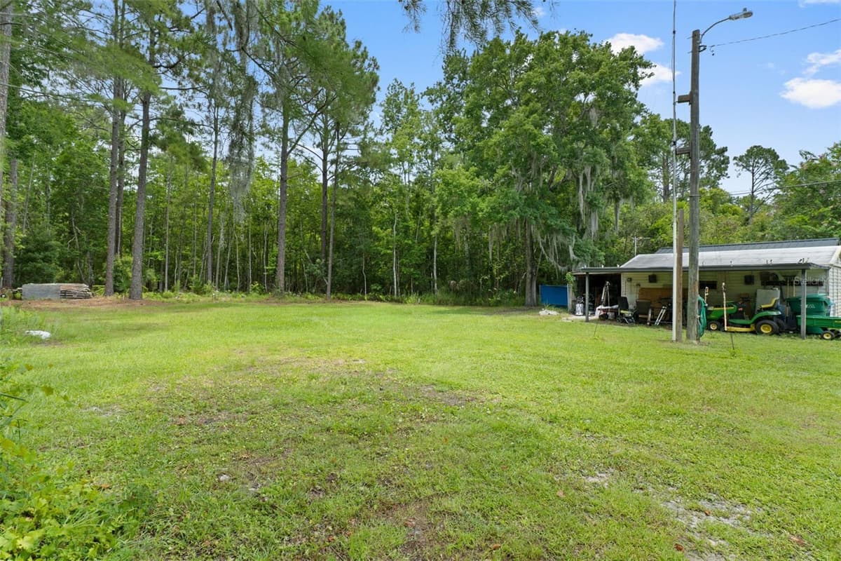 7927 CYPRIAN COURT — photo 34 of 37