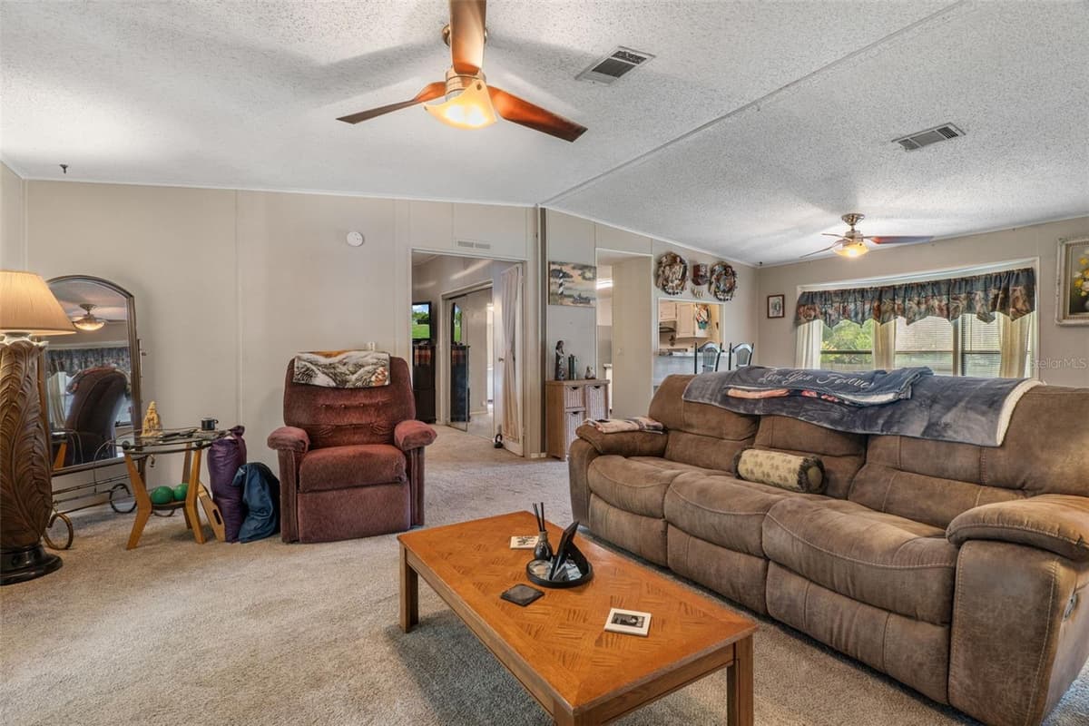 7927 CYPRIAN COURT — photo 9 of 37