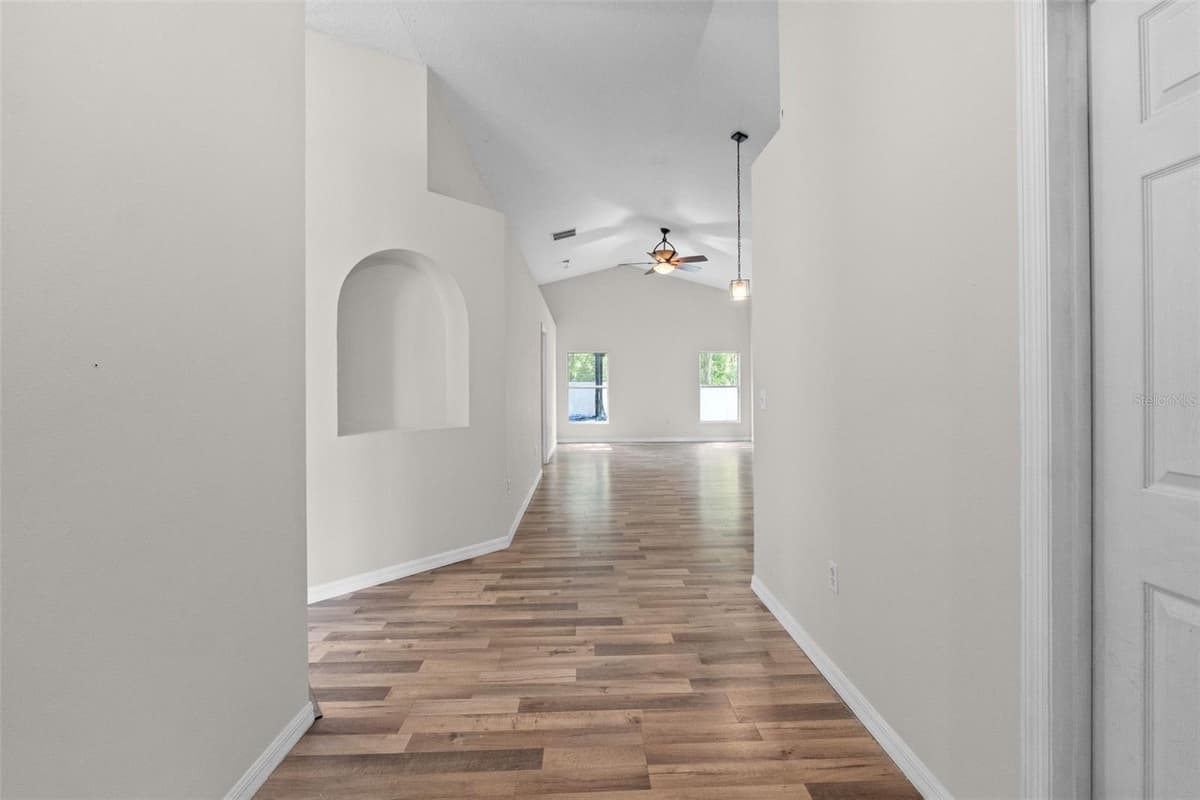 634 SPRING CAVERN AVENUE — photo 6 of 59