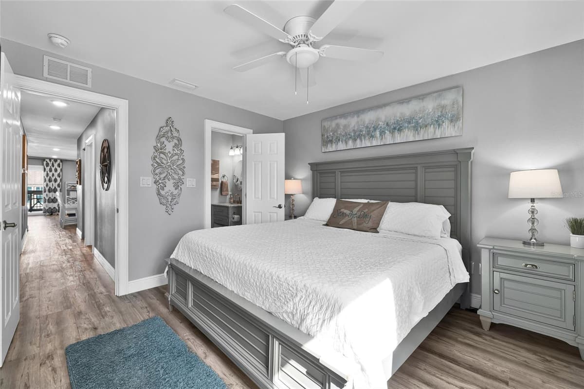 812 GULF BLVD — photo 19 of 44