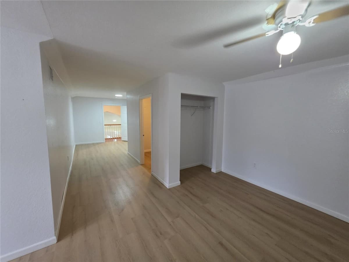 837 LILY STREET — photo 23 of 41