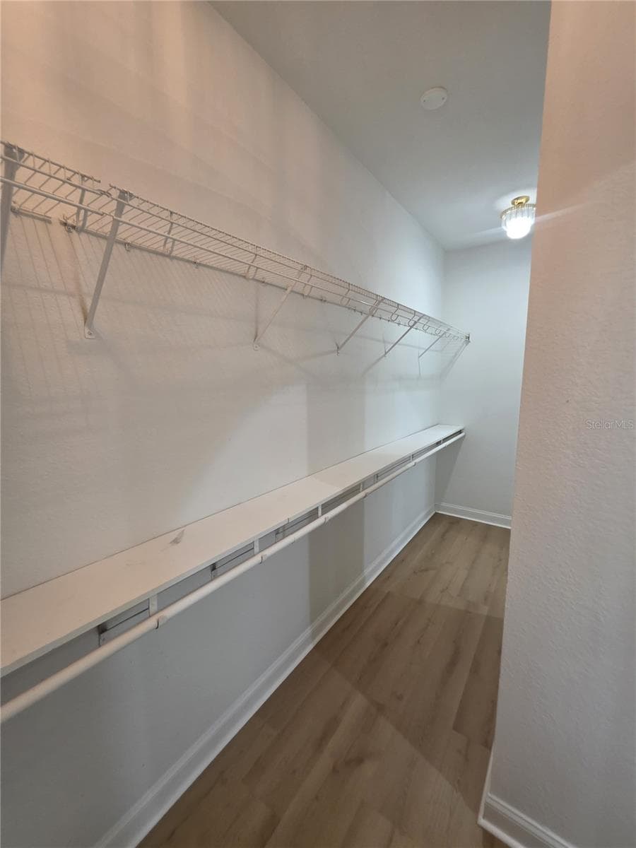 837 LILY STREET — photo 30 of 41