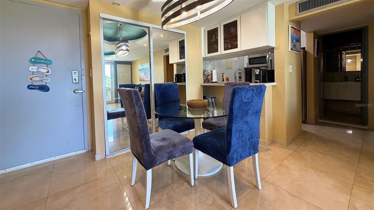 MARBELLA DEL CARIBE ESTE — photo 11 of 35