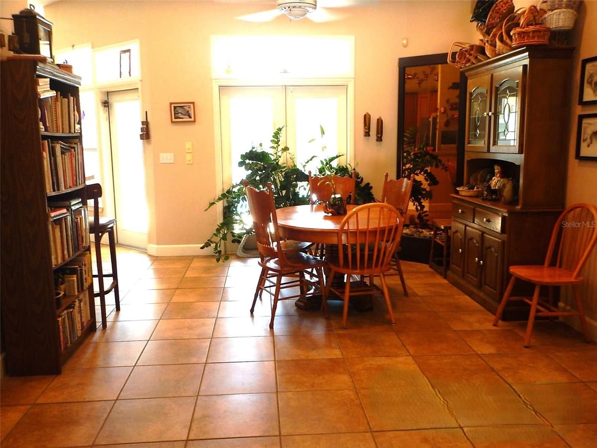 8315 LILLY LAKE ROAD — photo 6 of 47
