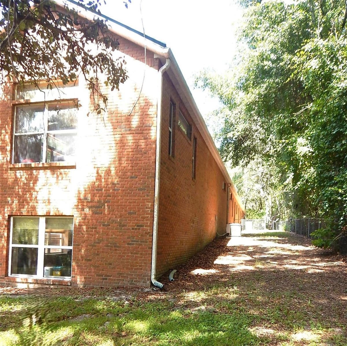 8315 LILLY LAKE ROAD — photo 41 of 47