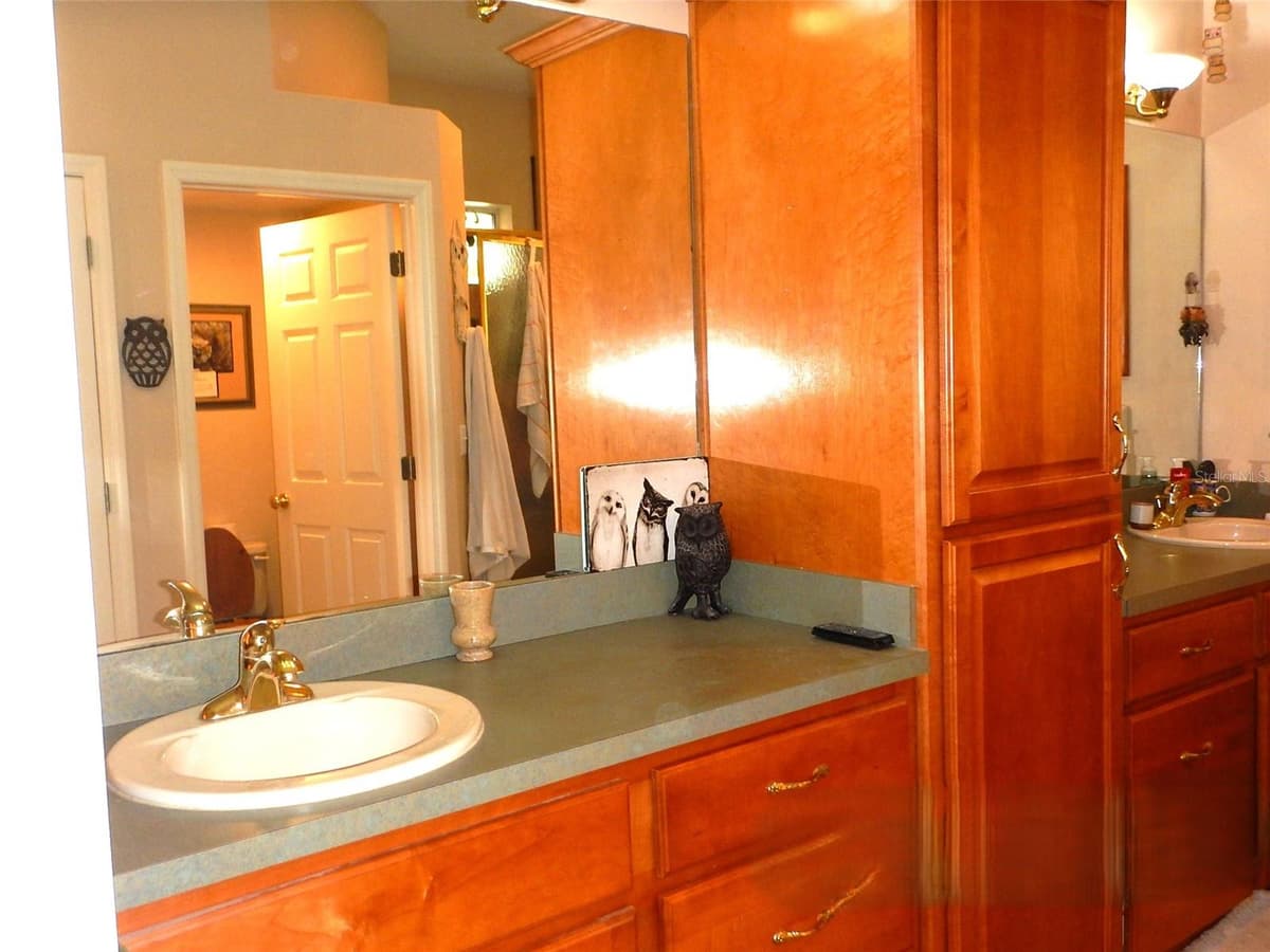 8315 LILLY LAKE ROAD — photo 17 of 47
