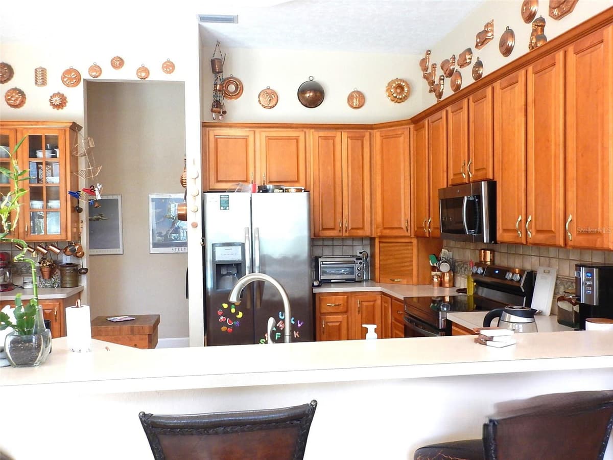 8315 LILLY LAKE ROAD — photo 9 of 47