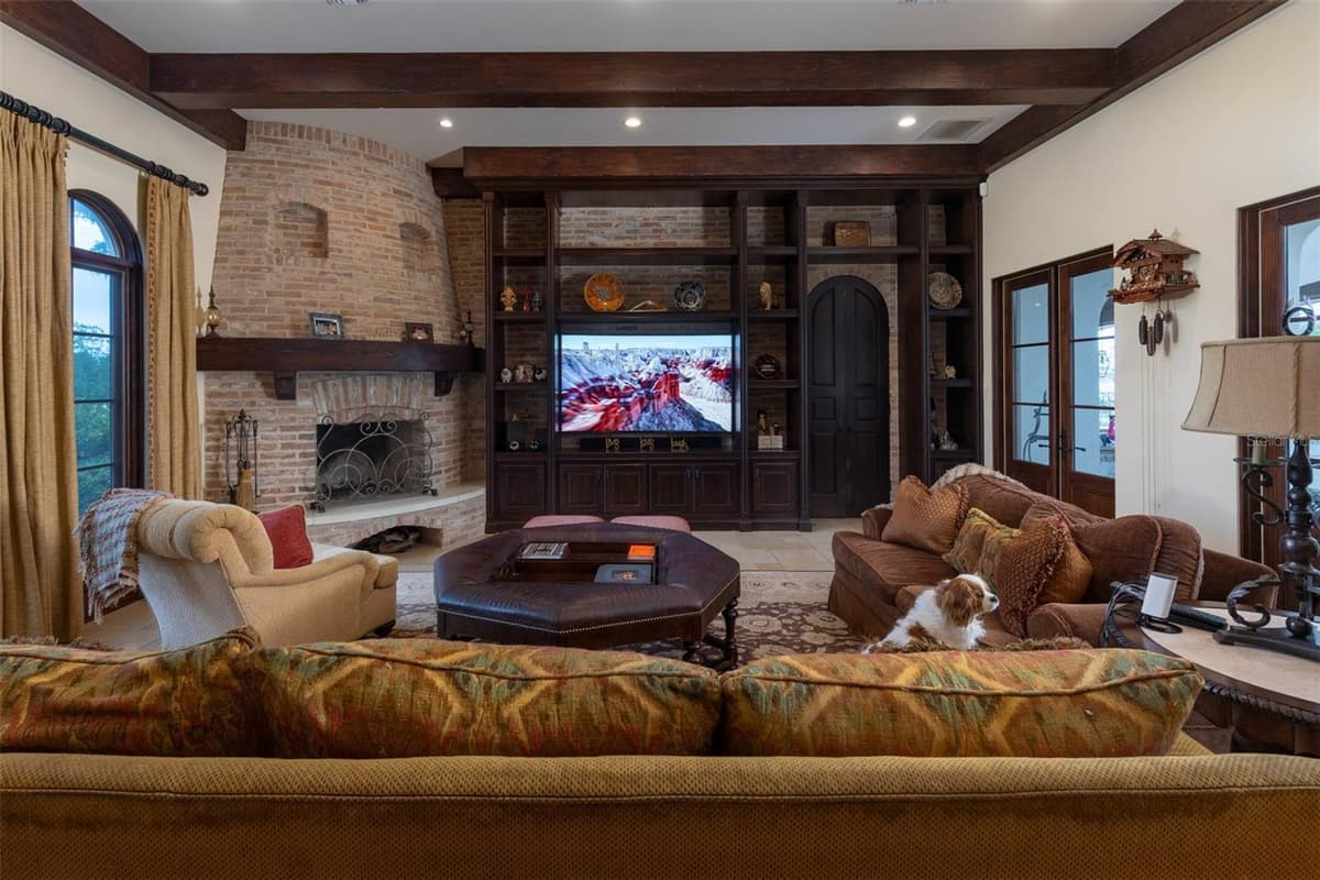 6119 GROSVENOR SHORE DRIVE — photo 35 of 97