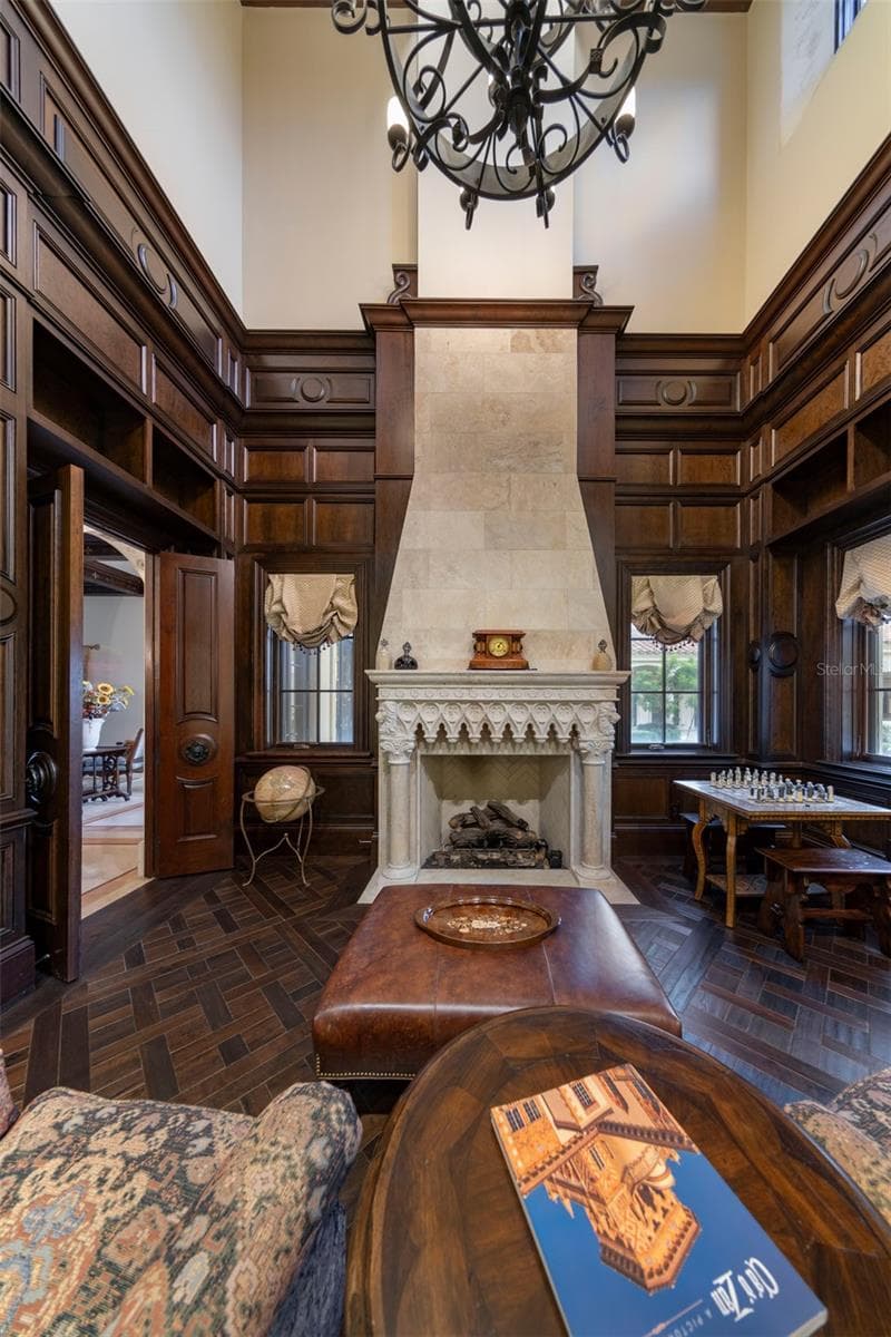 6119 GROSVENOR SHORE DRIVE — photo 32 of 97