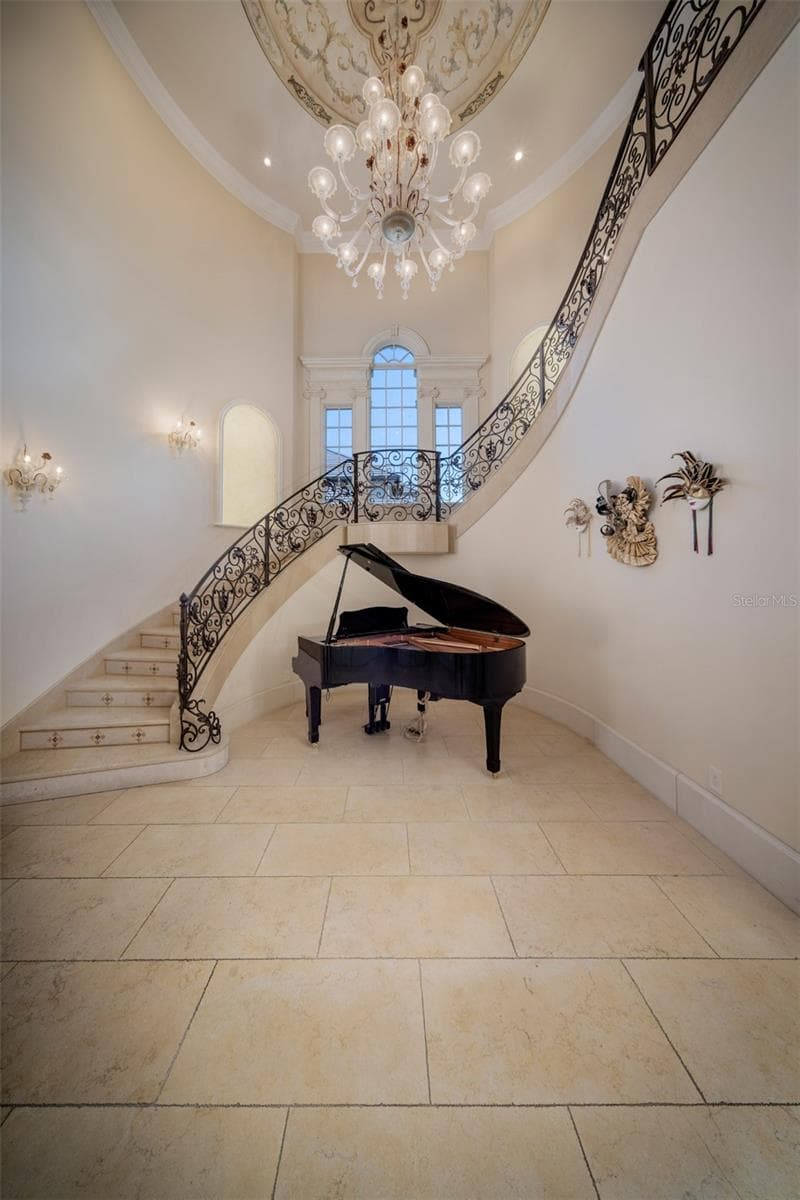 6119 GROSVENOR SHORE DRIVE — photo 17 of 97