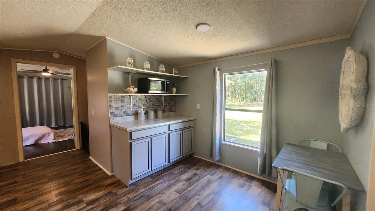 21114 ORANGE COURT — photo 23 of 52