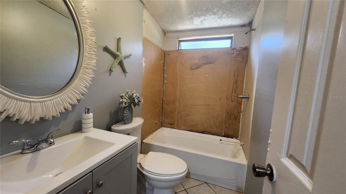 21114 ORANGE COURT — photo 36 of 52