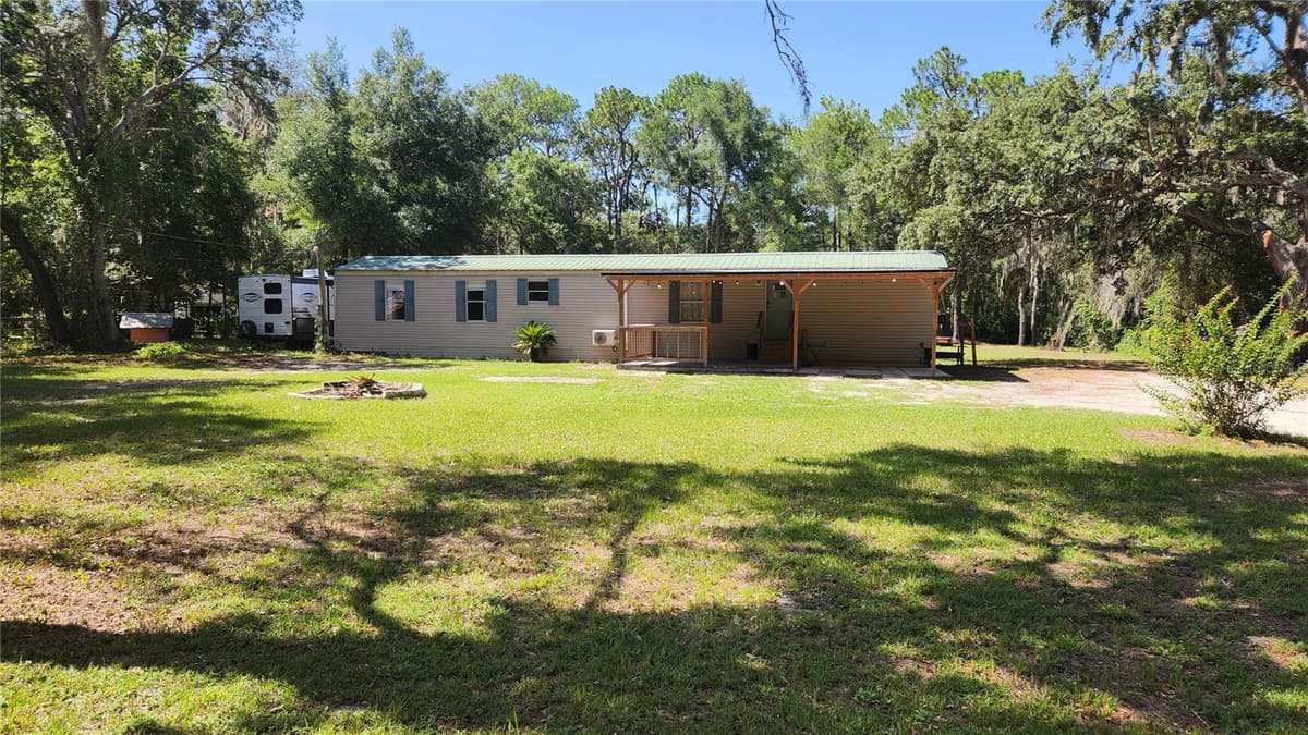 21114 ORANGE COURT — photo 12 of 52