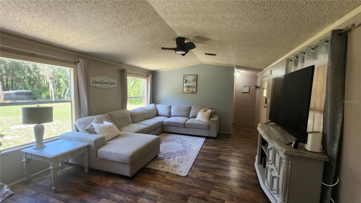 21114 ORANGE COURT — photo 19 of 52