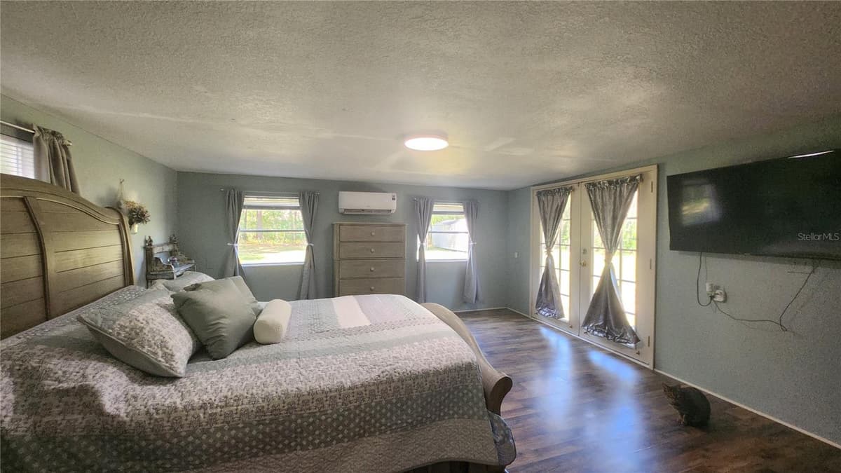 21114 ORANGE COURT — photo 27 of 52
