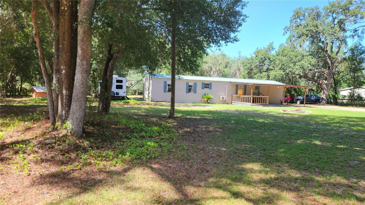 21114 ORANGE COURT — photo 10 of 52