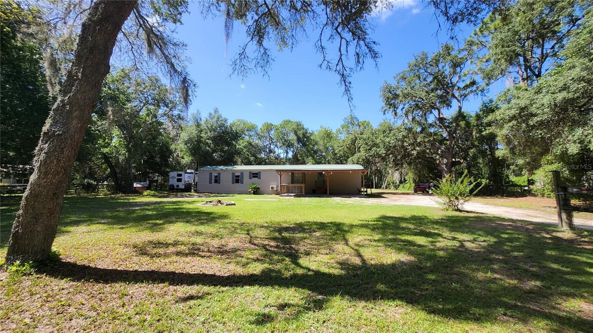 21114 ORANGE COURT — photo 2 of 52