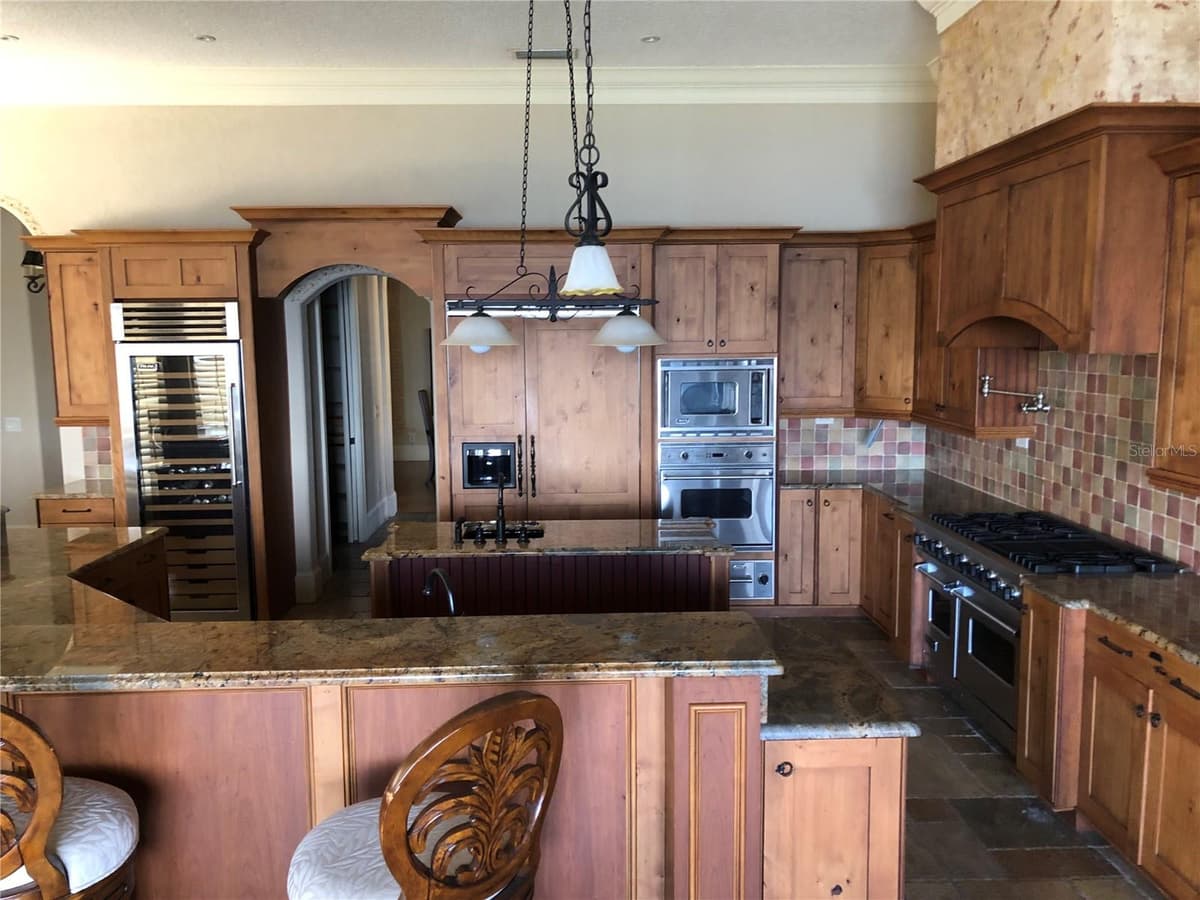 1238 LAKE WHITNEY DRIVE — photo 9 of 55