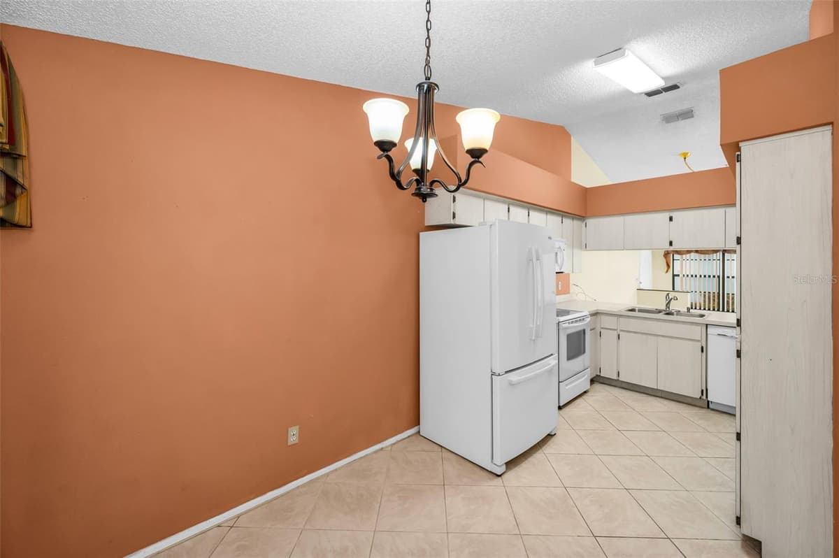 3500 MAGNOLIA RIDGE CIRCLE — photo 17 of 47