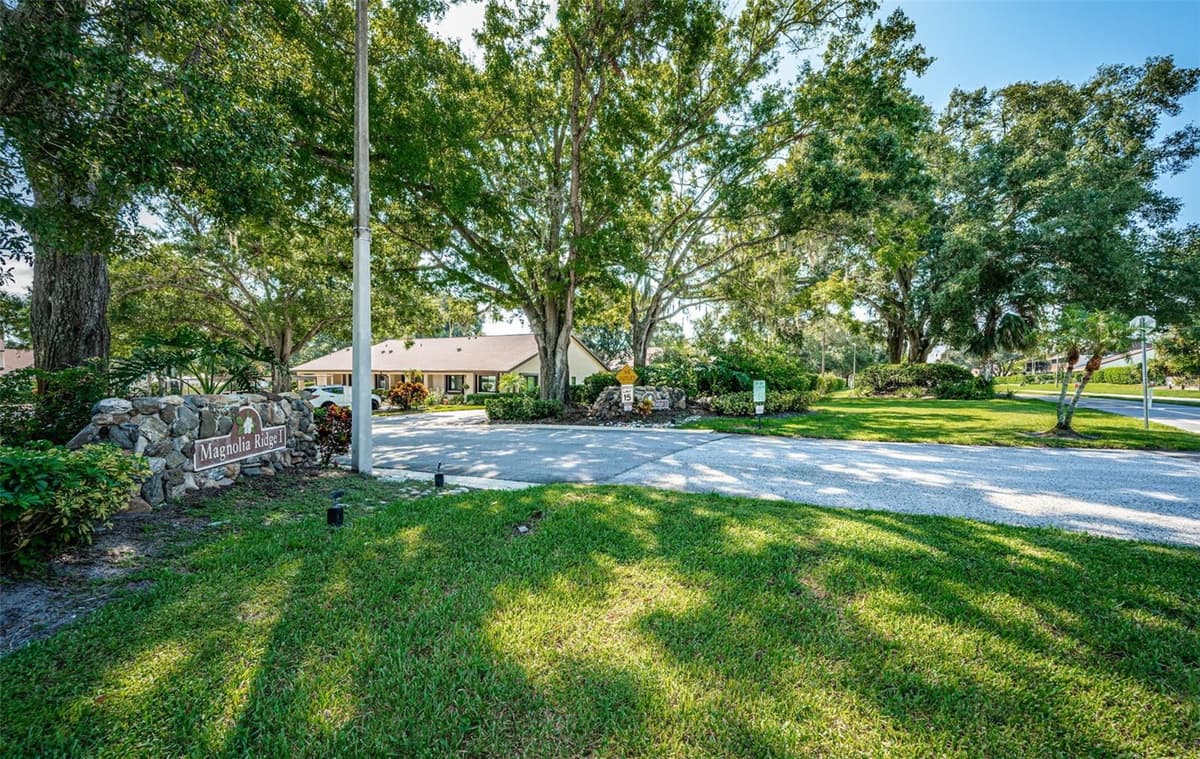 3500 MAGNOLIA RIDGE CIRCLE — photo 39 of 47