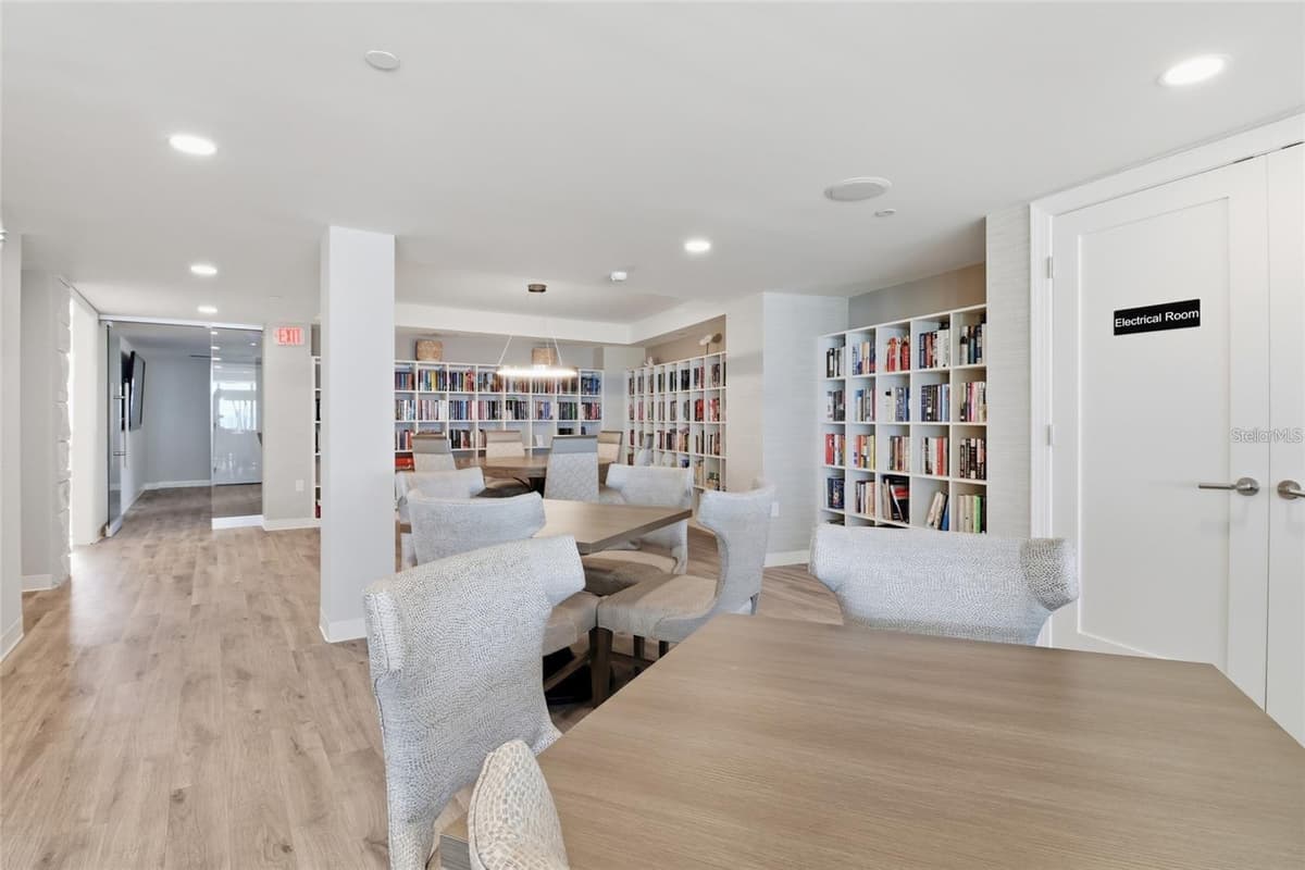 2301 GULF OF MEXICO DRIVE — photo 24 of 41
