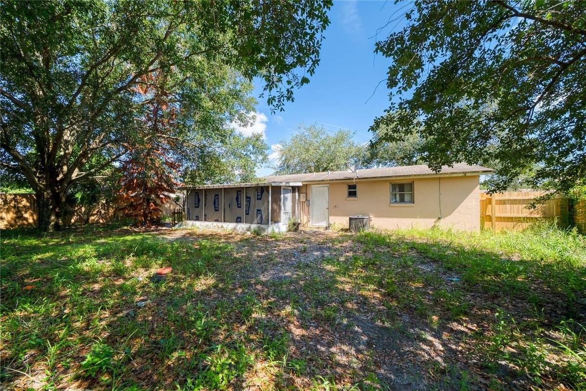 2913 KEESLER STREET — photo 5 of 7