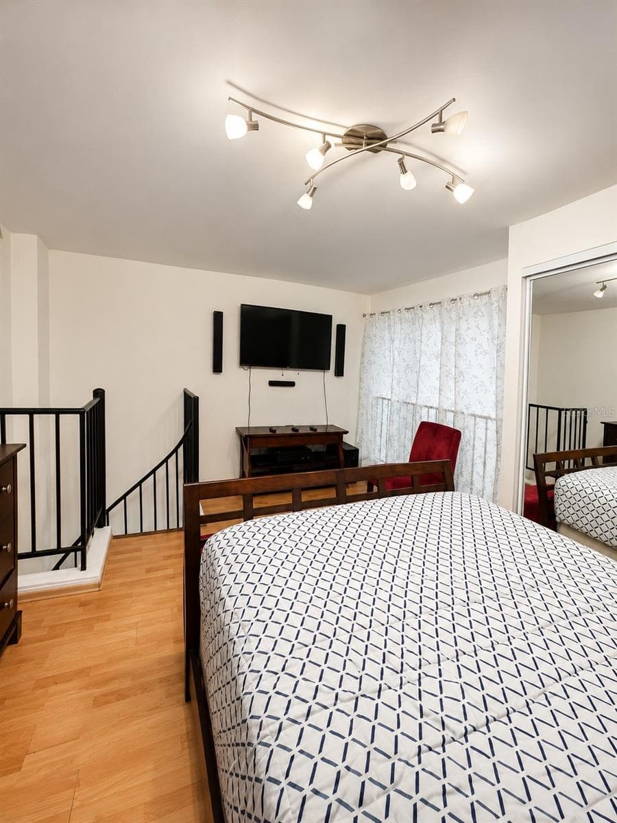 GAMBARO CONDO 153 TETUAN — photo 7 of 8