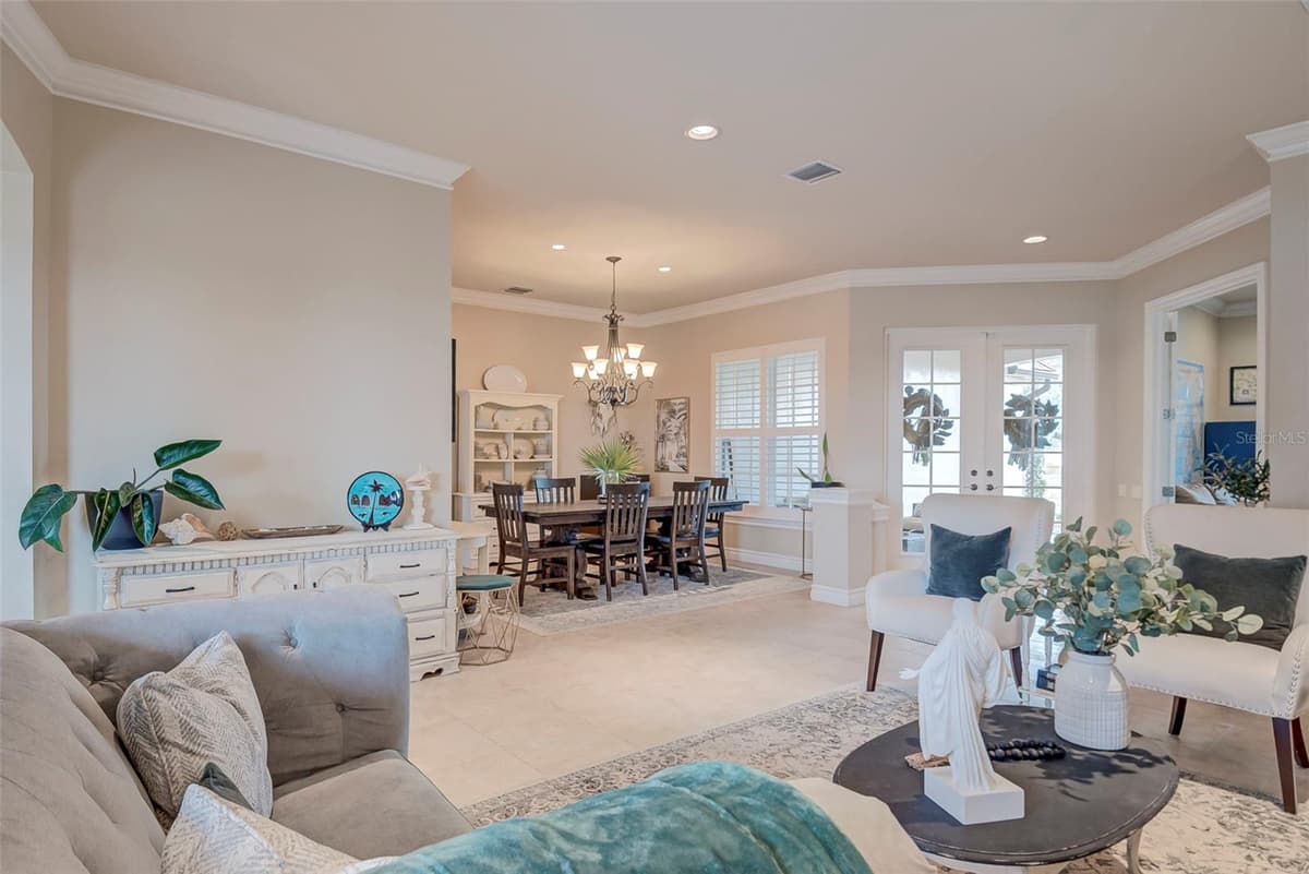 2131 SILK BAY BOULEVARD — photo 7 of 60