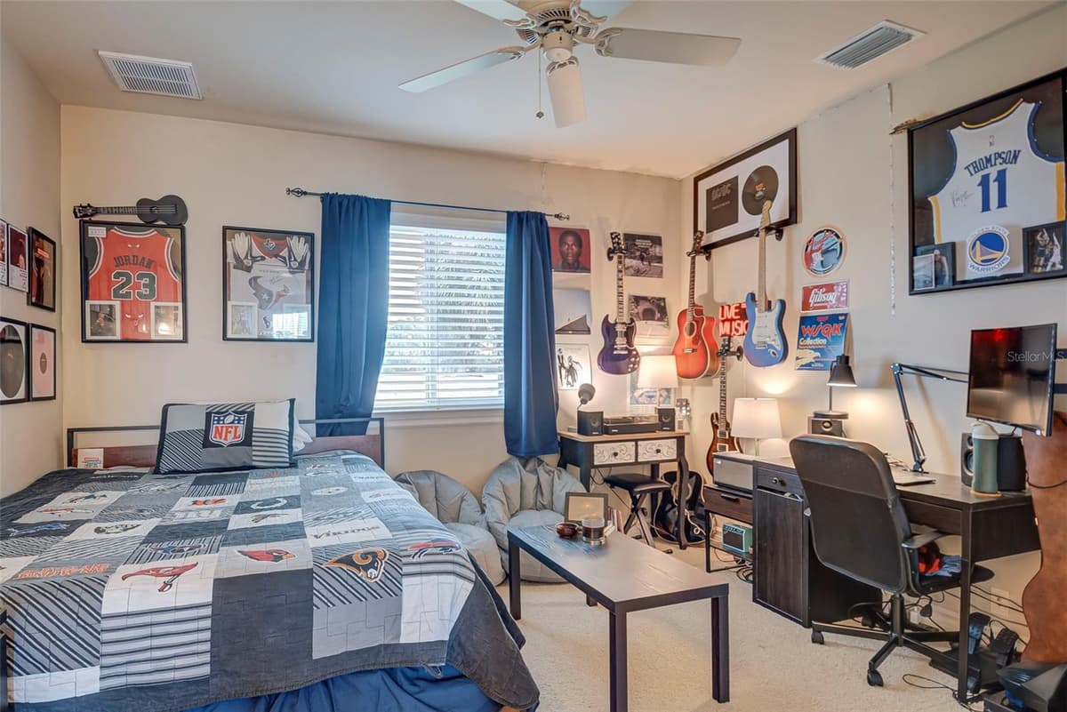 2131 SILK BAY BOULEVARD — photo 31 of 60