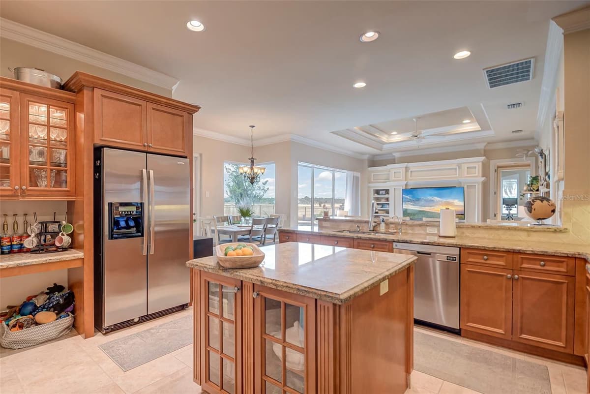 2131 SILK BAY BOULEVARD — photo 14 of 60